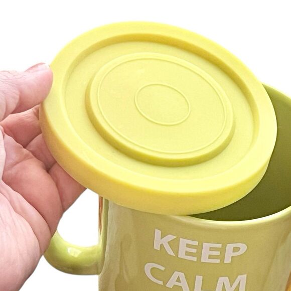 Lime Green Keep Calm and Carry On Coffee Mug w Silicone Lid - Picture 7 of 9